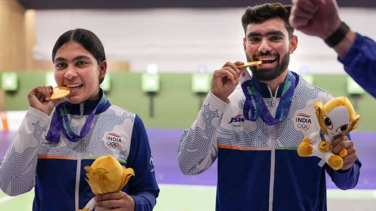Who is Suruchi Singh? 19-year-old who has won 5 WC golds and now an Asian Games title