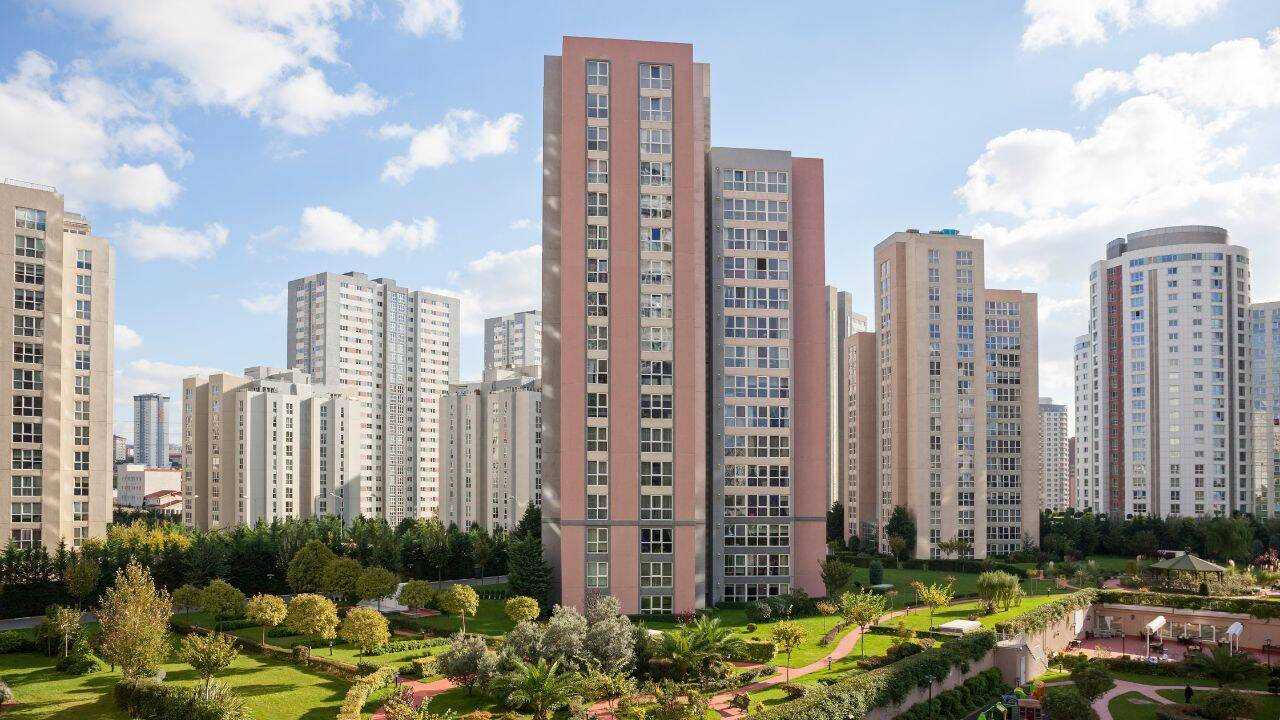 25-year-old Gen Z techie earning Rs 1.8 lakh says Bengaluru homes are unaffordable
