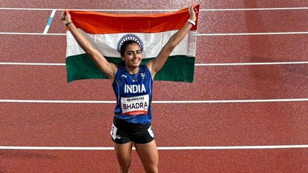 Asian Games: Harita Bhadra holds nerve in photo-finish to bag 200m bronze
