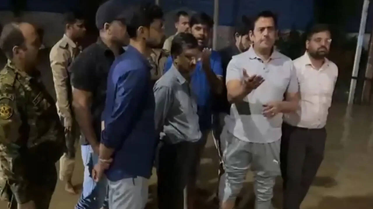 ‘Joined SP?’: Ravi Kishan’s reply after BJP councillor flags waterlogging in Gorakhpur