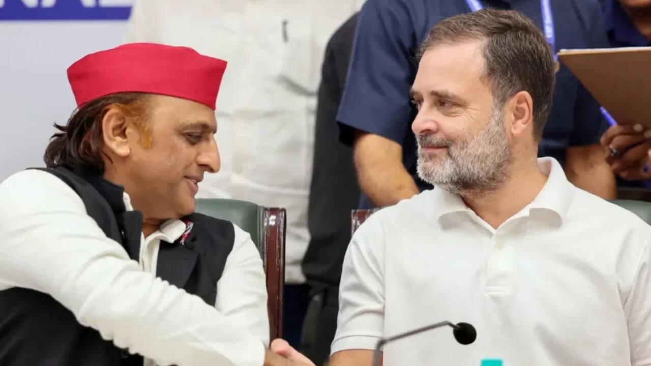 ‘Will contest at least 150 seats in UP’: Congress discusses alliance talks with SP