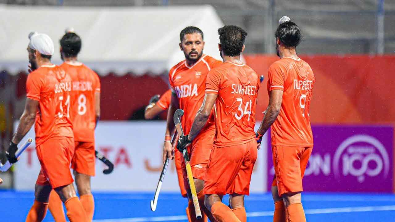 India to face arch-rivals Pakistan in hockey semi-final