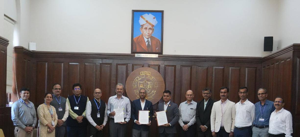 Industrial Giant Partners With Pune University For Indigenous Battery Technology Facility
