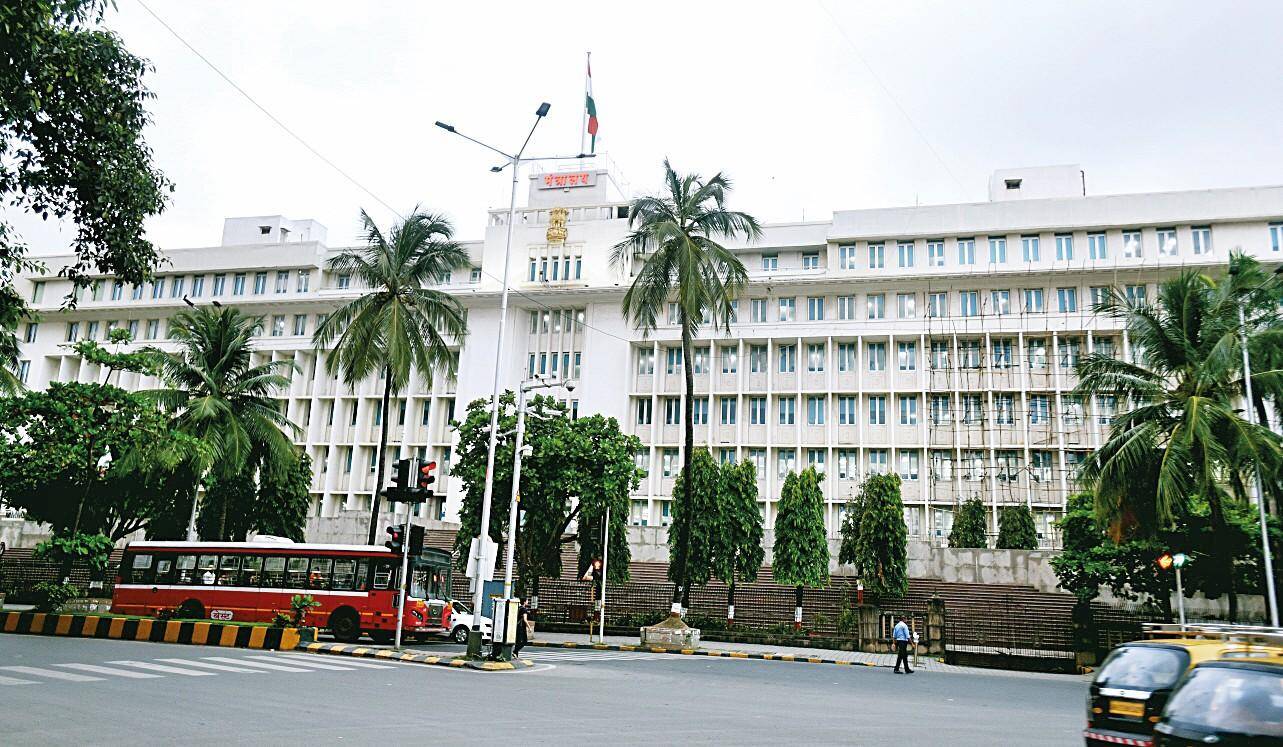 Maharashtra Retreats on Logistics Policy Amid Regional Tensions