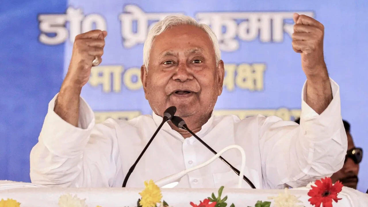 ‘Nitish wouldn’t have gone to BJP’: Digvijaya’s CWC claim draws sharp Kharge rebuttal