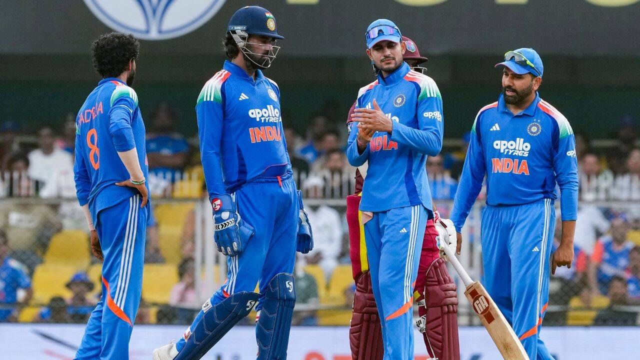 IND vs WI, 2nd ODI: Shai Hope, Jangoo fifties heap pressure on Shubman Gill