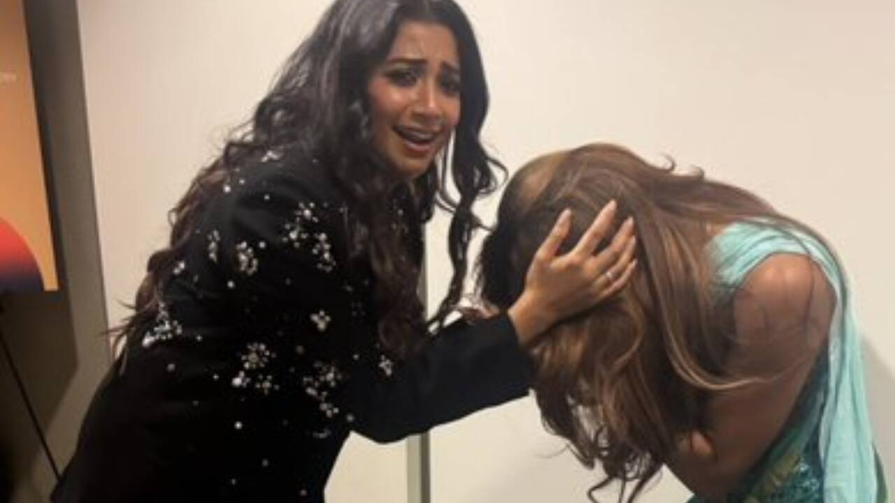 KATSEYE star Lara Raj has an EPIC reaction to meeting Shreya Ghoshal