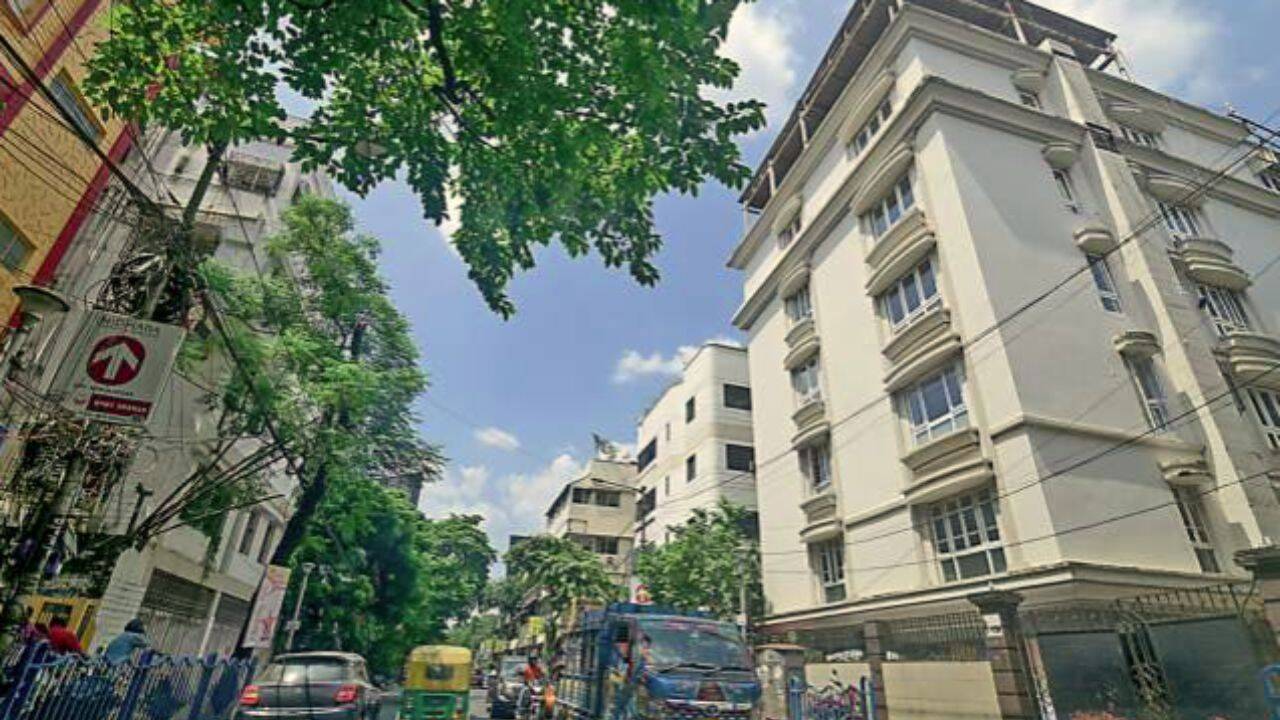 New Alipore: Where three generations still find their space