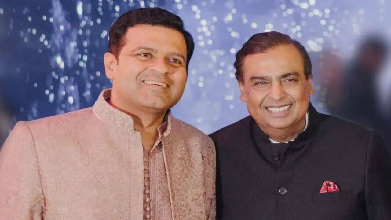 Political Realignments in Uttar Pradesh as Reliance Executive Enters Rajya Sabha Race