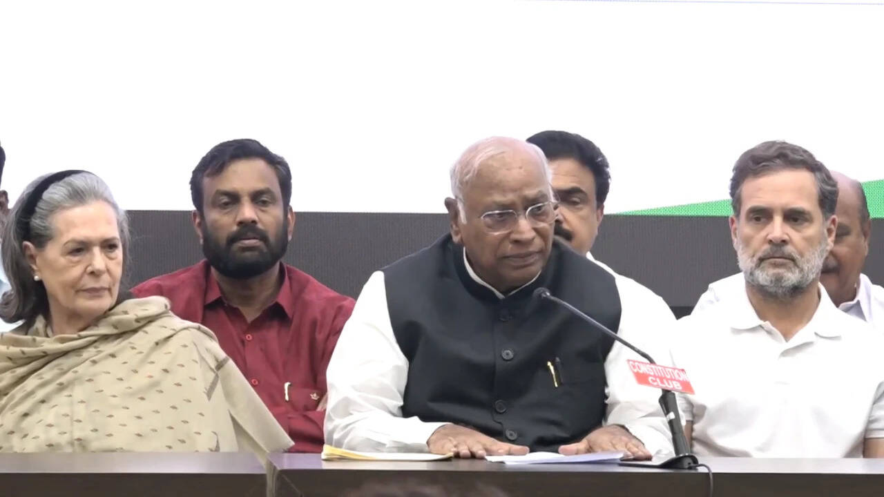 'Save Democracy March' announced: INDIA bloc projects unity amid SIR row