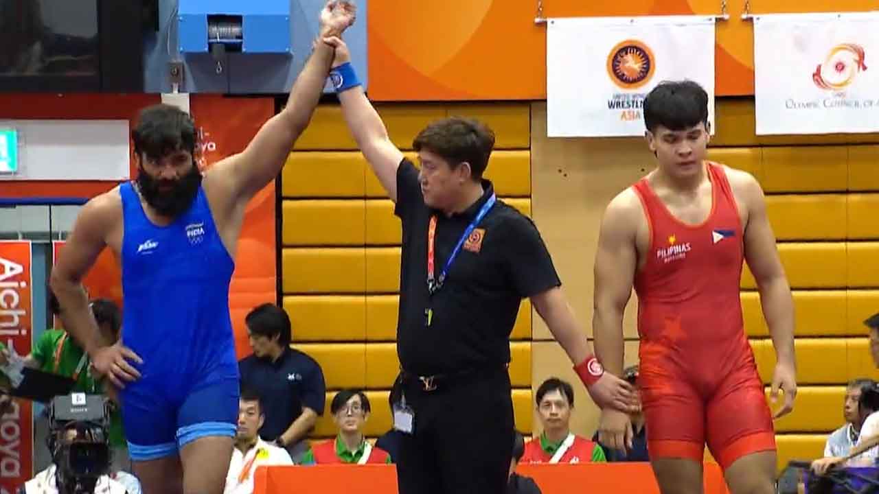 Sunil Kumar clinches Greco-Roman 87kg bronze, opens India's wrestling tally
