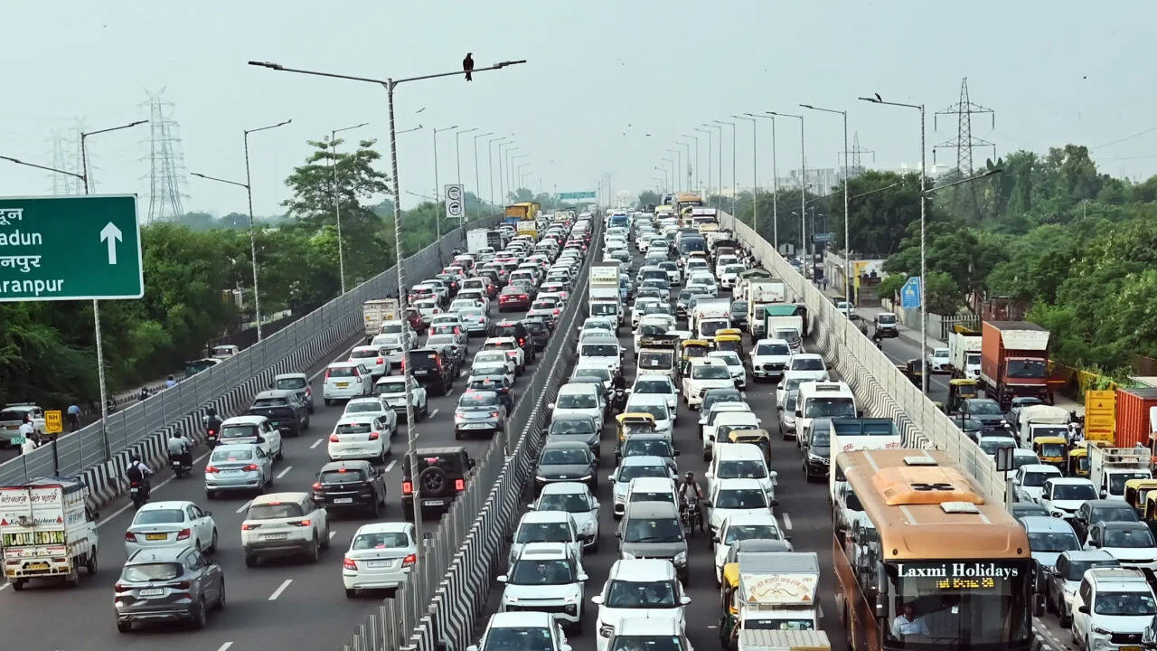 Delhi traffic gets ‘brain’: How new Rs 1,789cr traffic system will change your commute