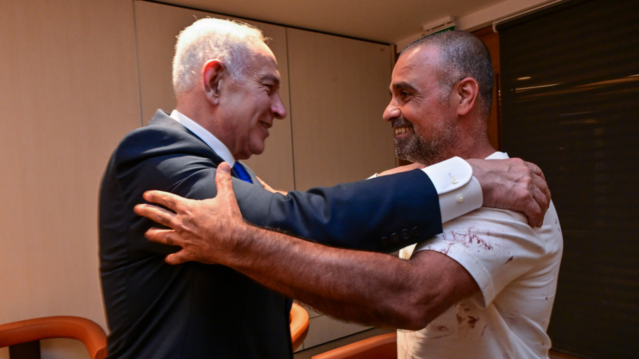 'I grabbed the terrorist': Flydubai passenger tells Netanyahu how he subdued pilot