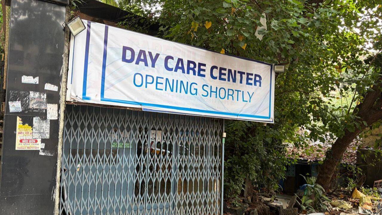 Kin perform last rites of corpse preserved in Mumbai's Malad freezer for 4 years