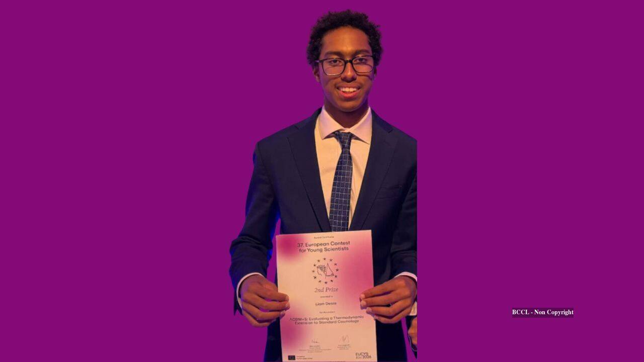 Meet Liam Desré, 14, whose dark energy alternative won €5,000 science prize