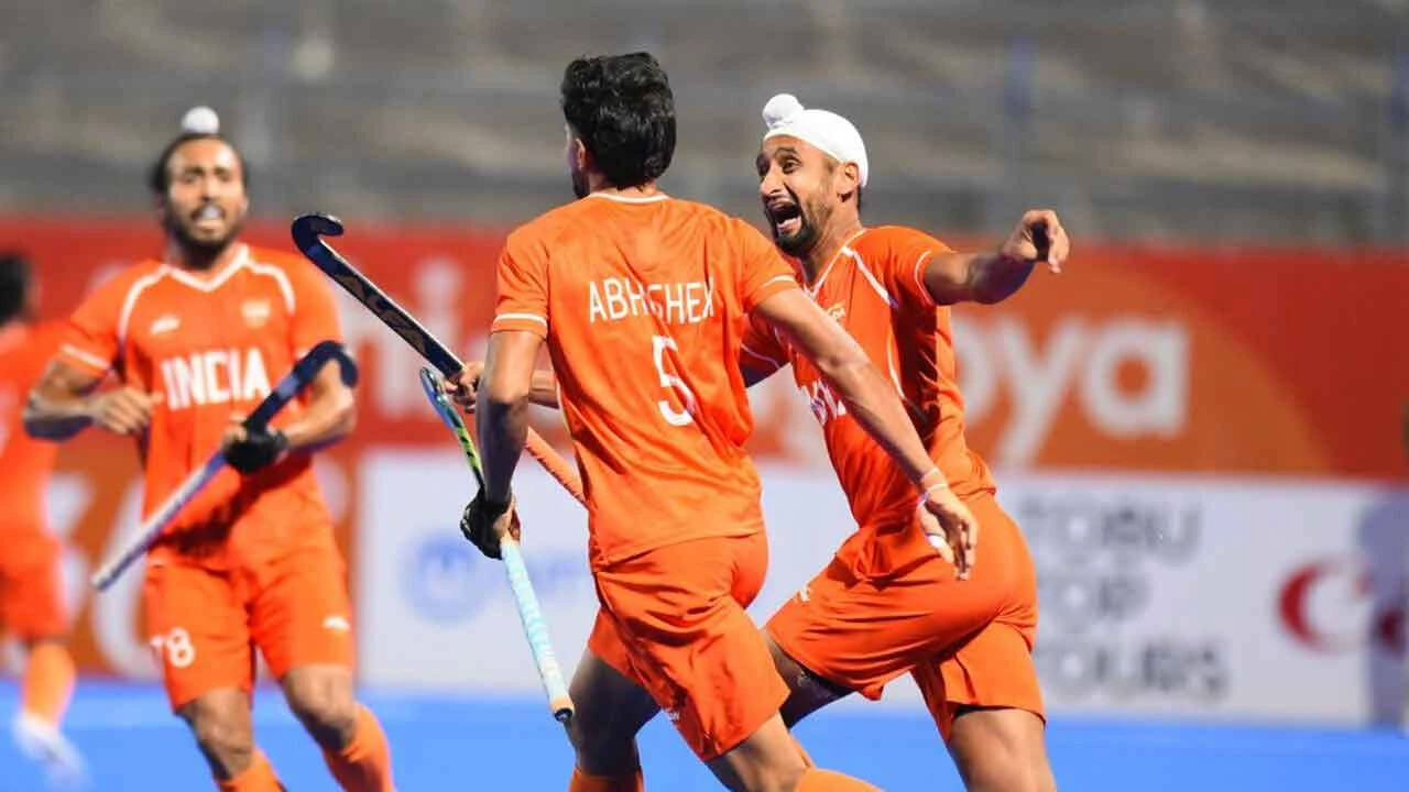 Asian Games: Abhishek scores with 45 seconds left as India pip Pakistan to reach final