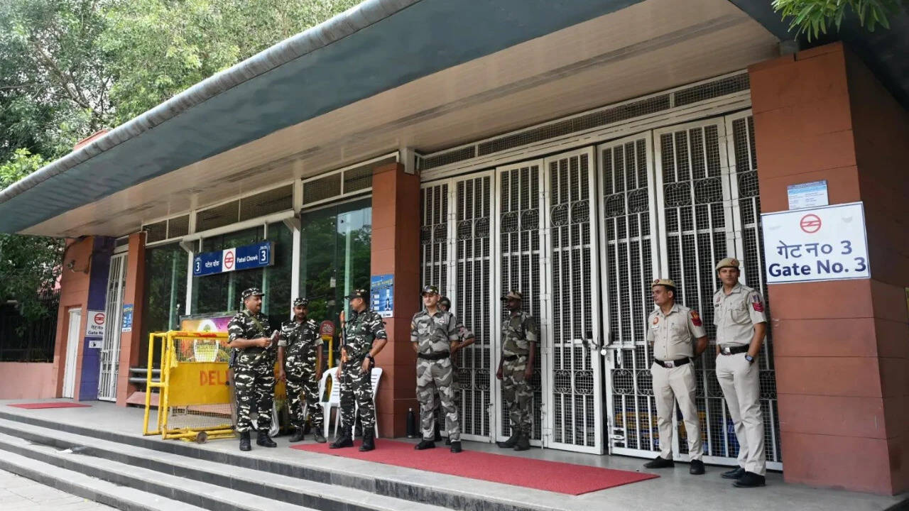 CJP Jantar Mantar protest: Delhi Metro shuts entry and exit at 11 stations