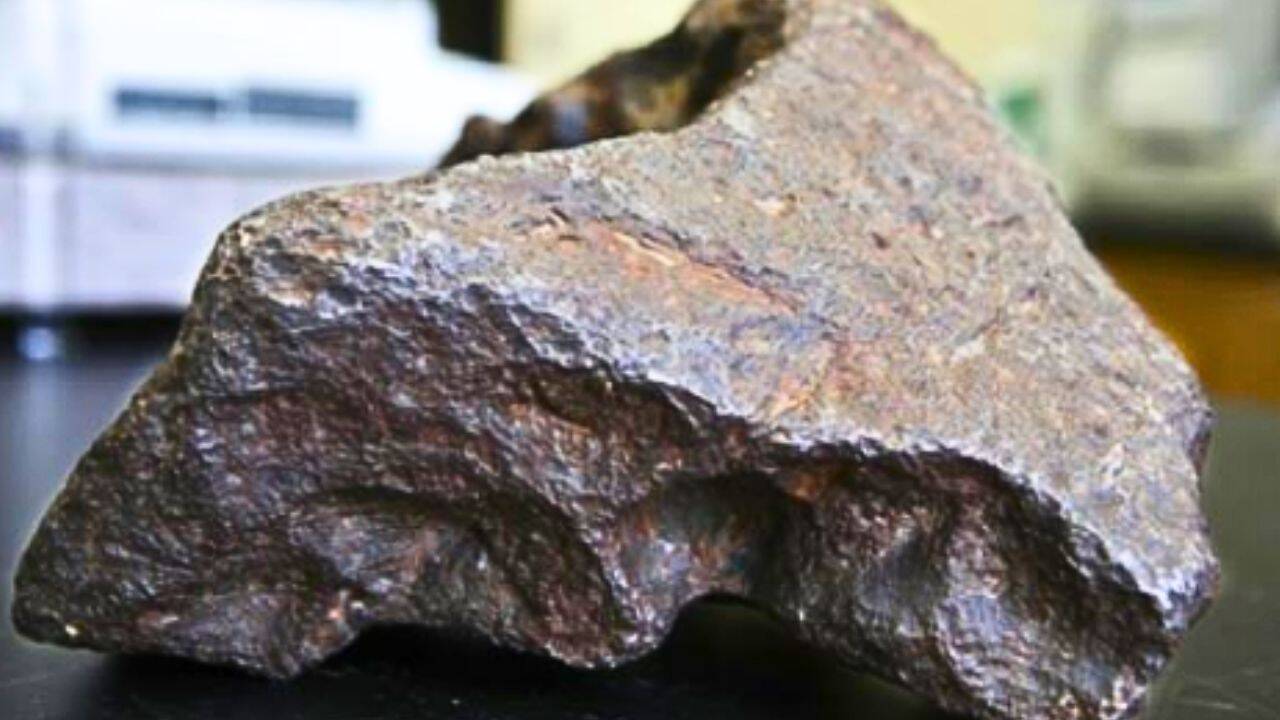 The 22 Pound Michigan Barn Doorstop That Turned Out To Be A Rare Iron Meteorite