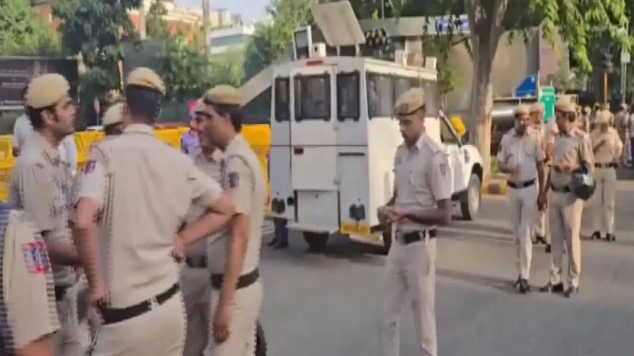 Dubai calls, Rs 1cr demand, planned firing: Goldy Brar-linked extortion racket busted