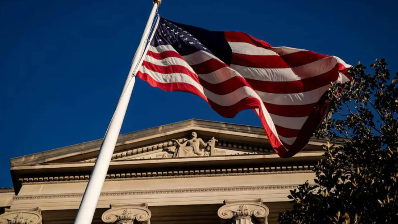 US job growth slows sharply in September, unemployment rate rises to 4.2%