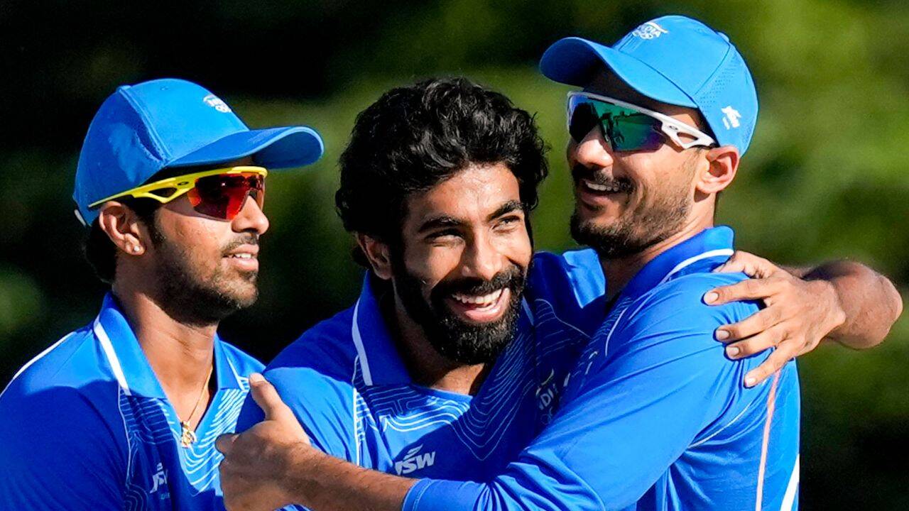 Asian Games Live: Cricket, hockey gold medals up for grabs; India aim strong finish