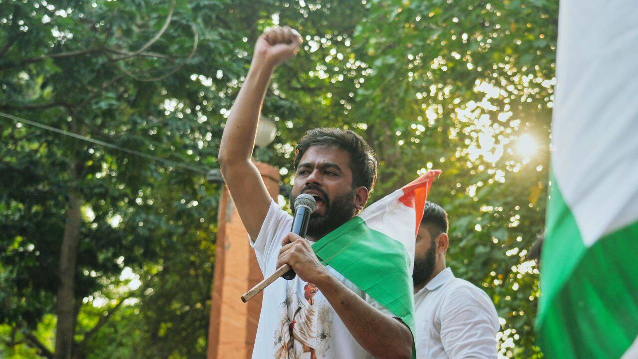 CJP's Abhijeet Dipke targets PM Modi at Mumbai's Shivaji Park: 'Why did you sell tea? Did we ask you to sell tea?'