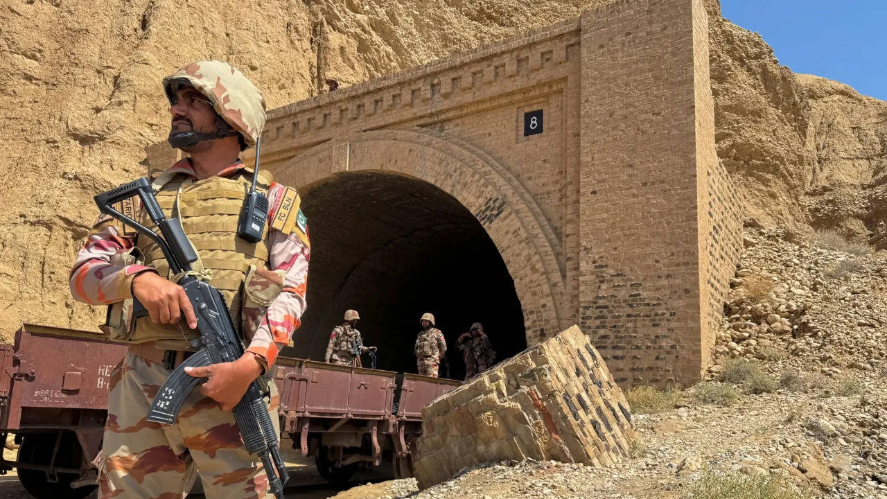 Pakistan kills 5 TTP militants as violence escalates on Afghanistan border