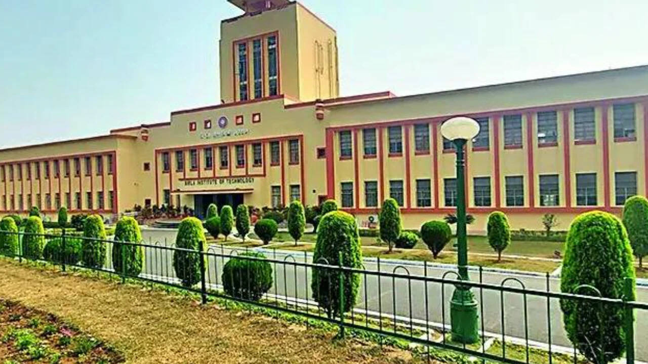300 students take on AI, deepfake fraud challenges at BIT Mesra hackathon