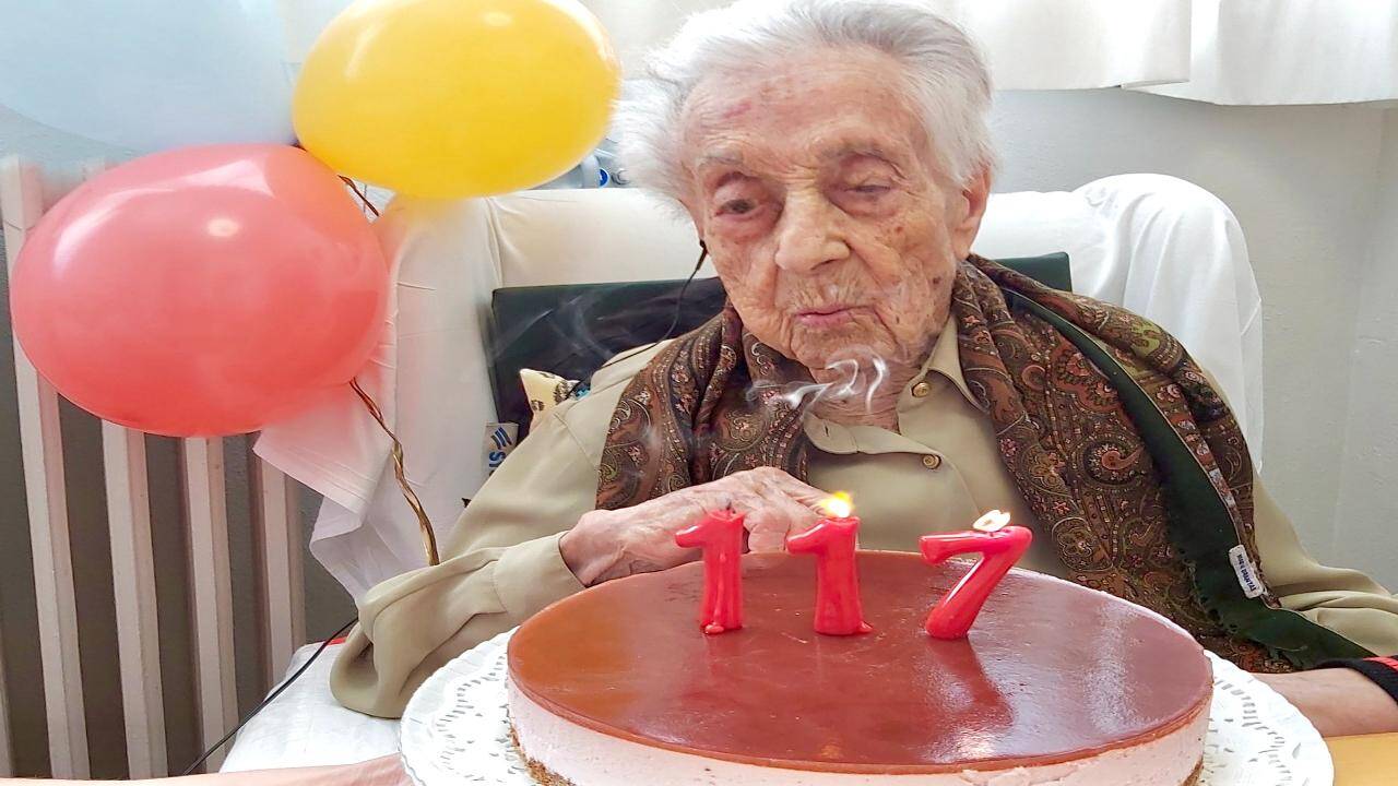 World’s oldest person asked doctors to study her body; cells told a different age