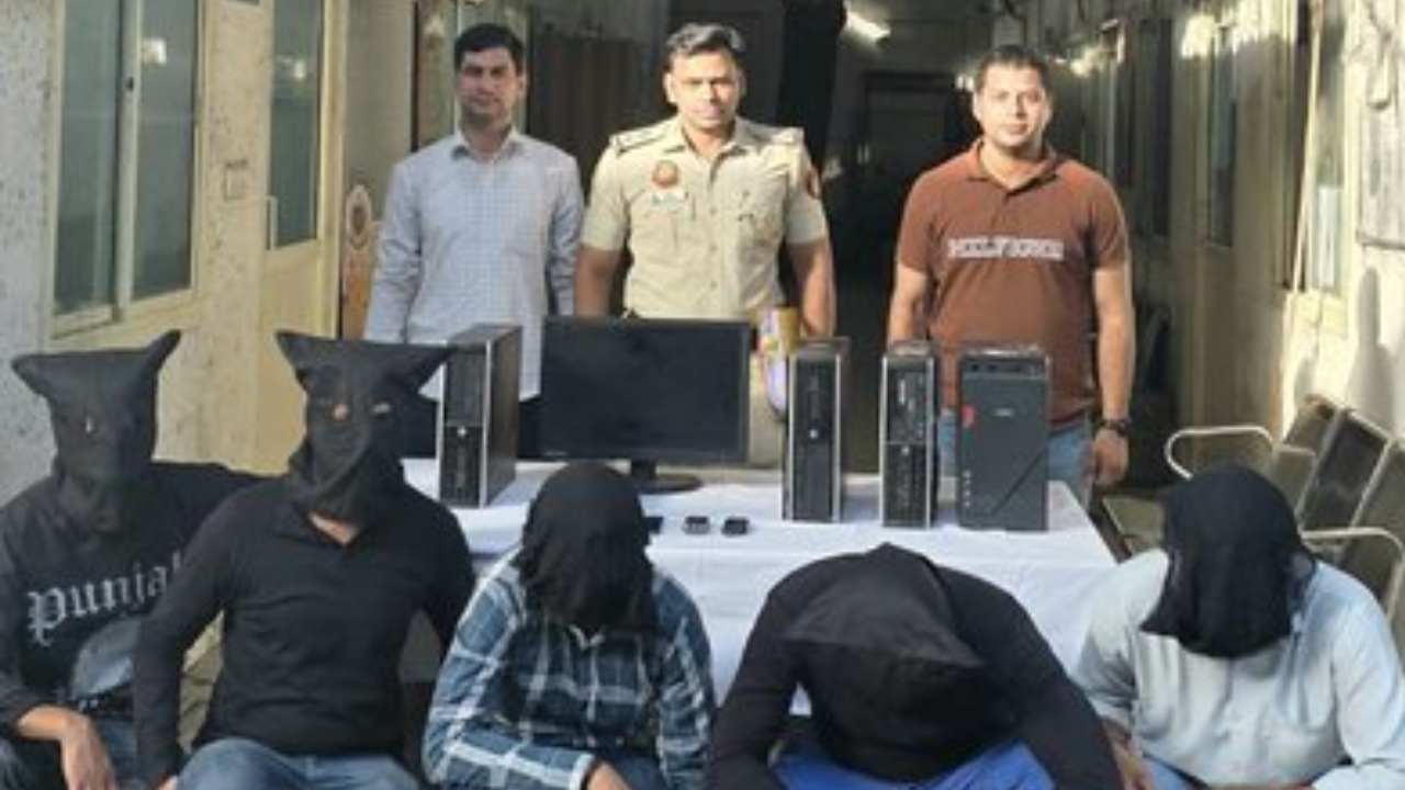 11 held as Delhi Police bust 2 fake placement call centres near Shadipur Metro