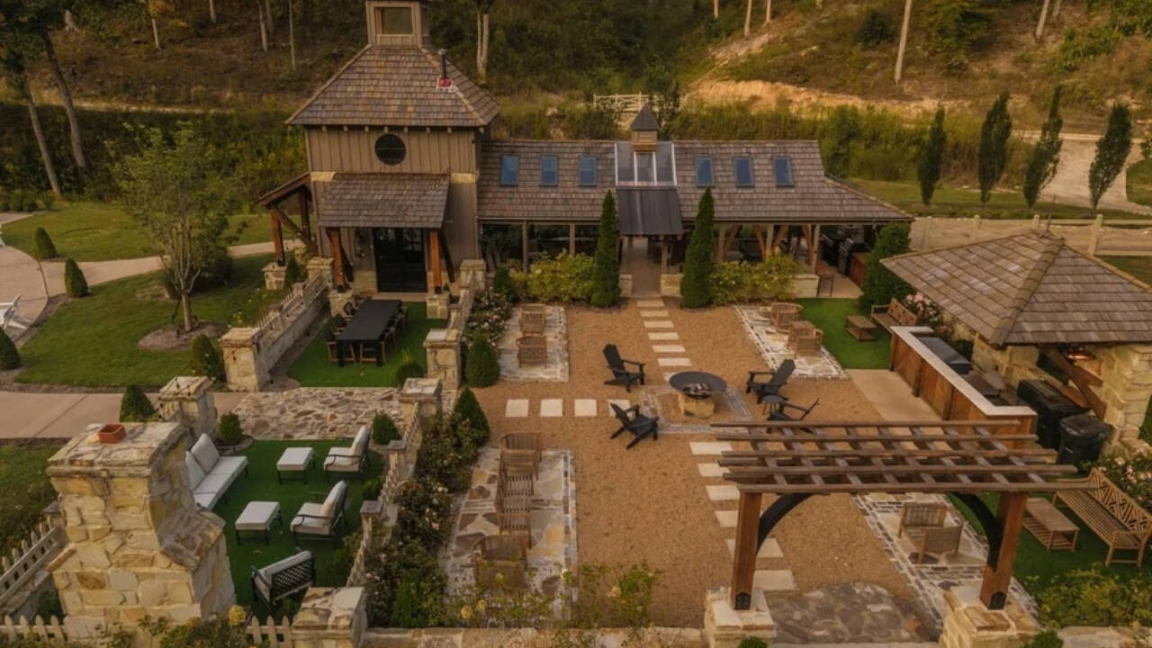 Tennessee estate sold for $6.8m; after major expansion, now asks $19.9m