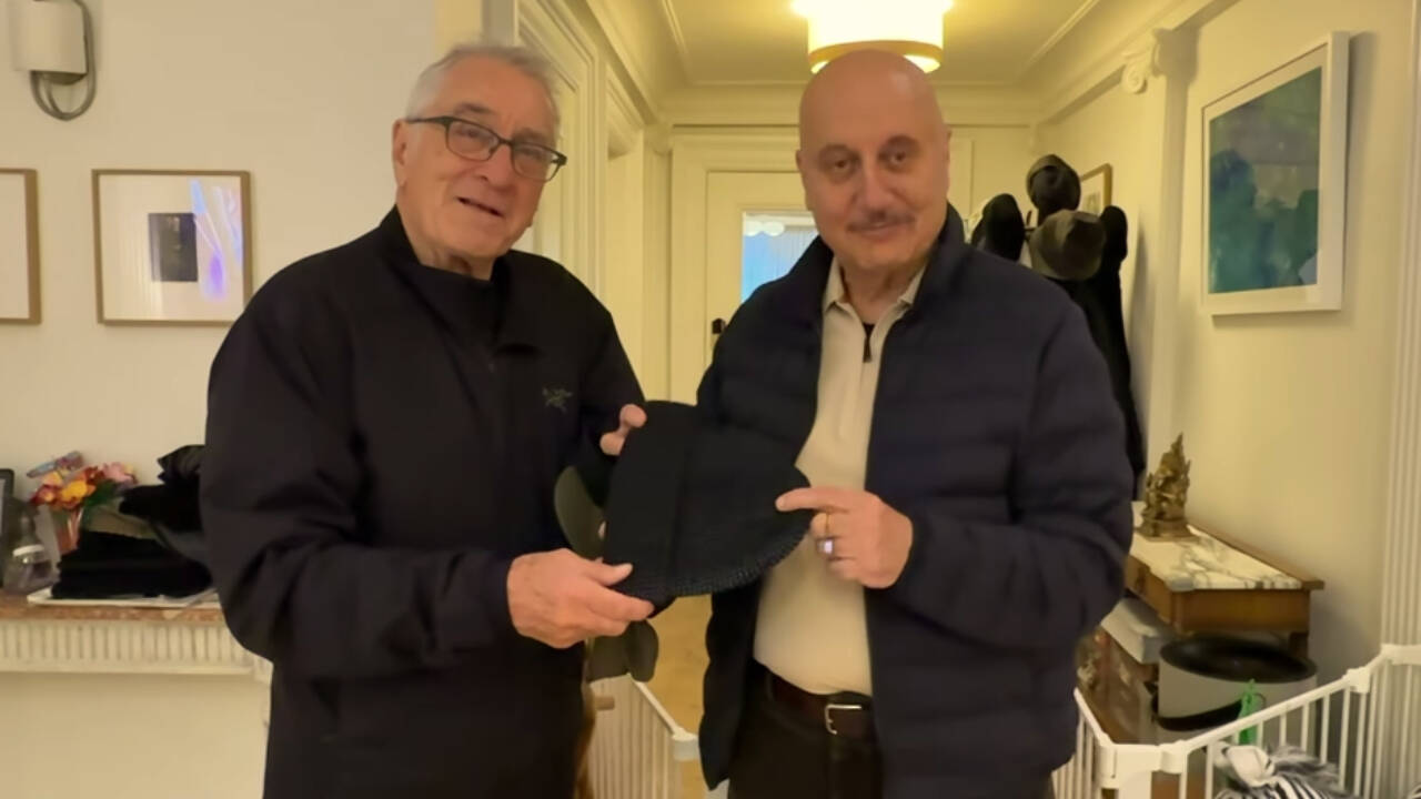 Robert De Niro hosts Anupam Kher for lunch in US with partner Tiffany