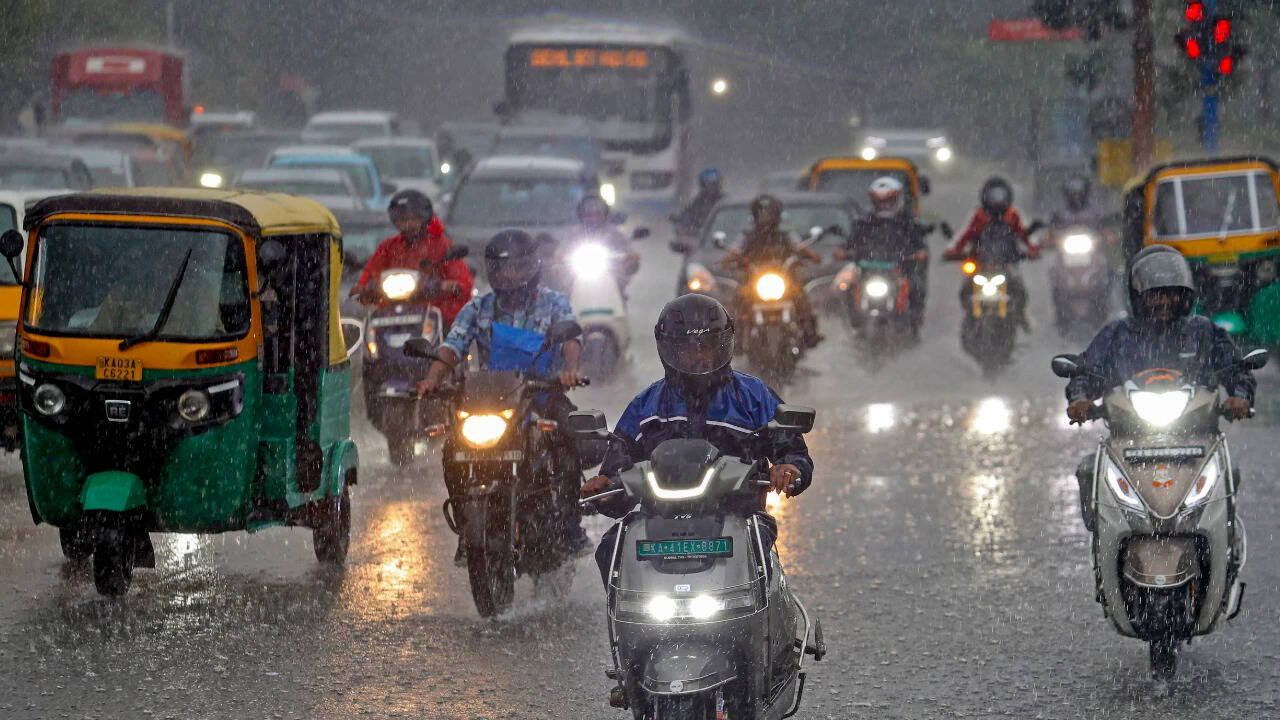 Weather tomorrow: IMD forecasts thunderstorms, gusty winds across several states; rain likely in south, east