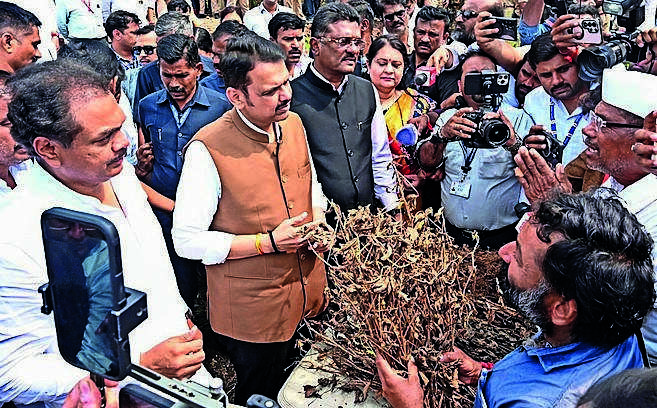 Maharashtra Administration Mandates Completion of Comprehensive Agrarian Drought Assessments by October 12