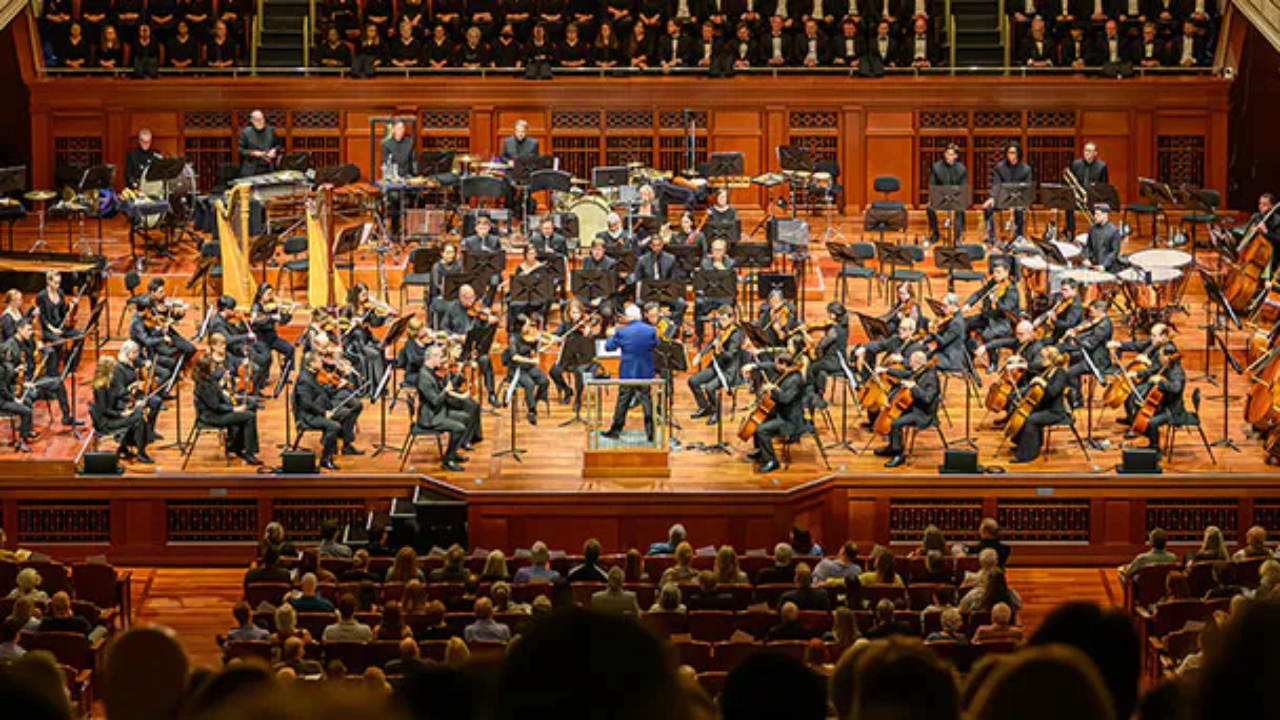 Why Oracle, as Nashville's orchestra ran out of cash, wrote it a $10m cheque