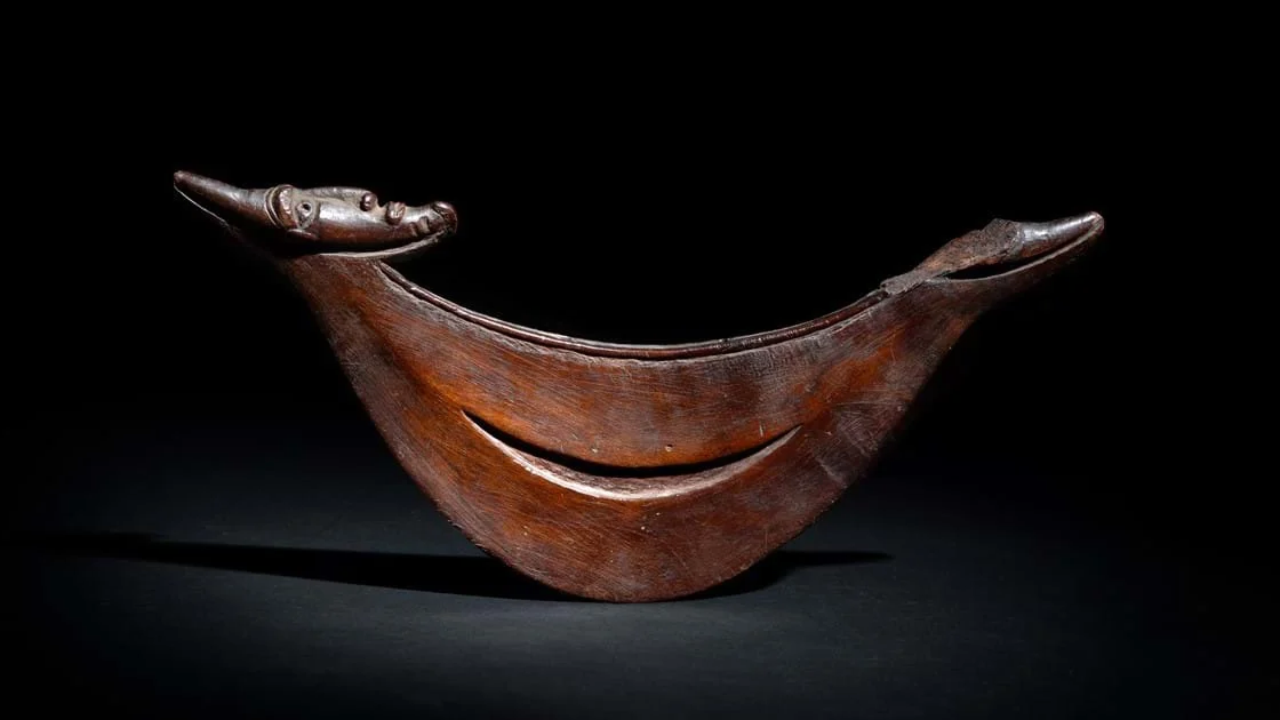British collector paid under £100 for pendant; it later sold for £75,800