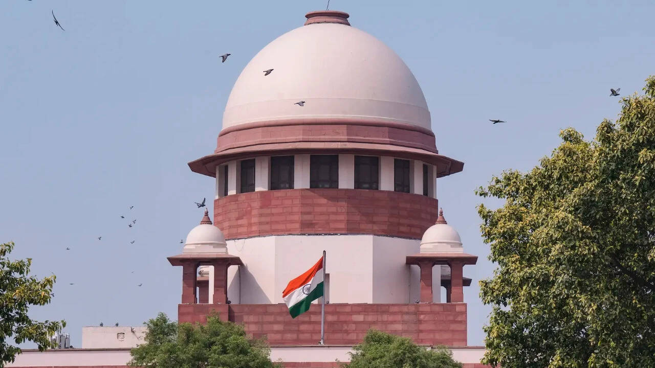 File doesn't reach judge in time, Supreme Court adjourns hearing on Punjab appeal