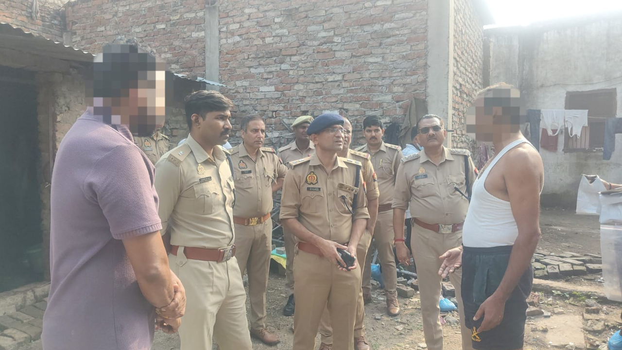 Lucknow double murder: Home Guard personnel kills wife, daughter with mobile charging cable; informs police