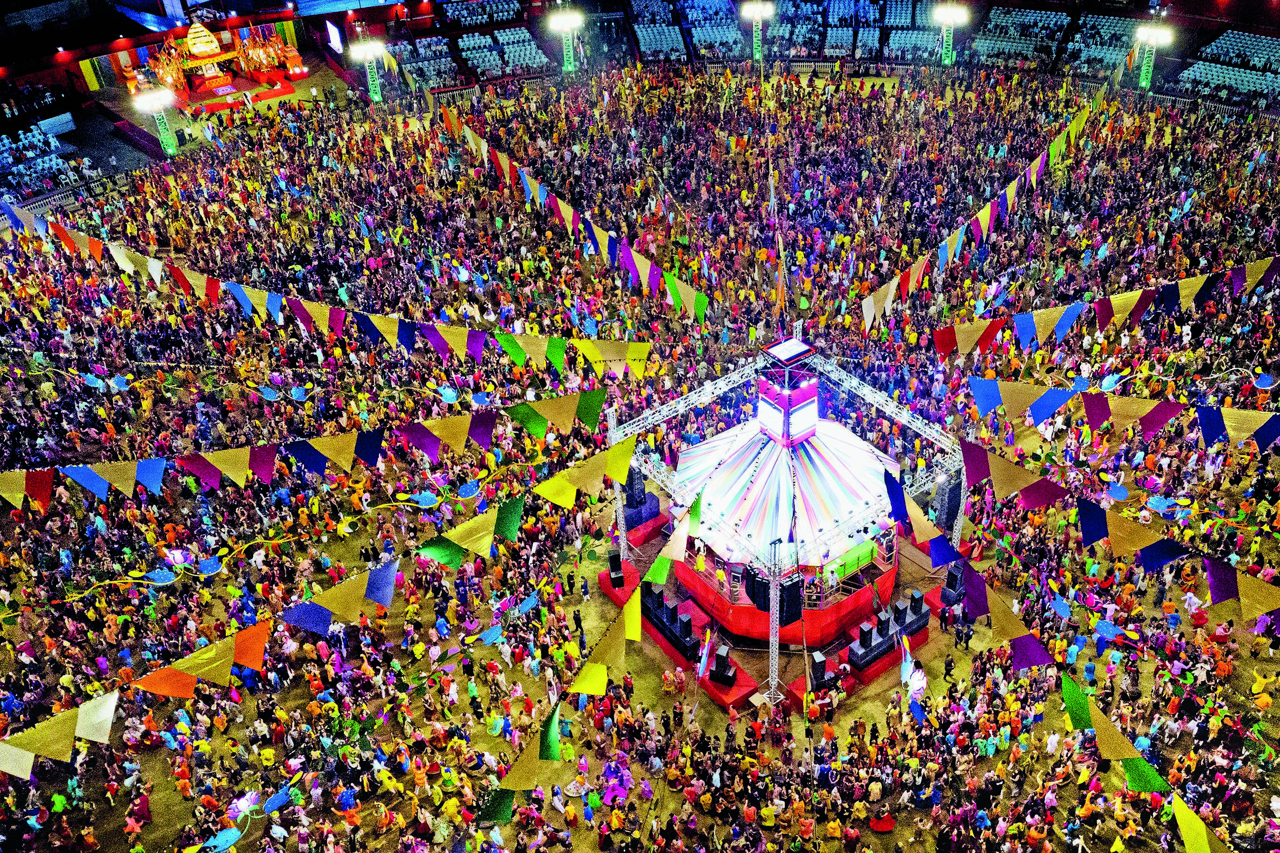 In Mira-Bhayander, BJP and Shiv Sena netas announce plan to raise funds from their Navratri events for drought-hit