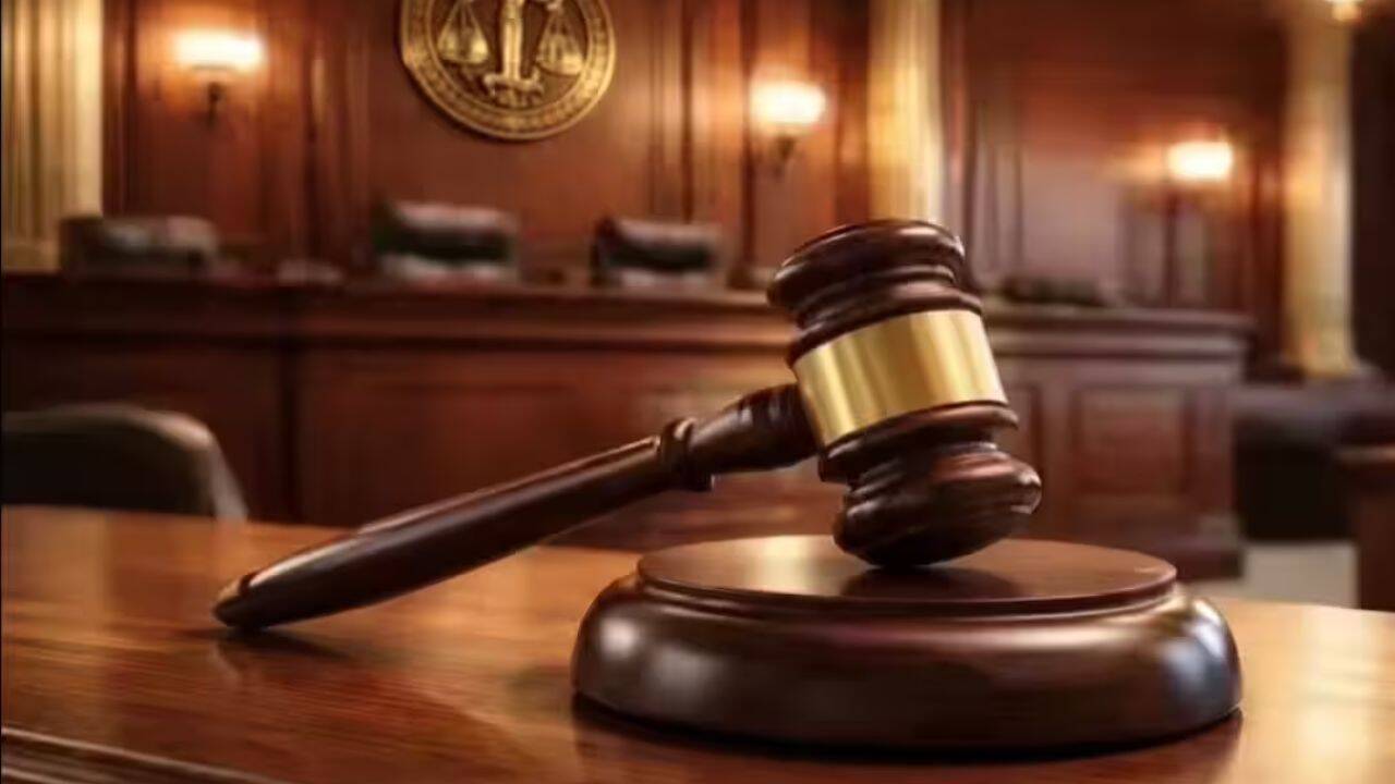 Freed from detention after MP HC's order, 14 to stage anti-CEC stir in Pune