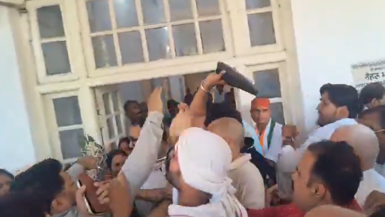 Shoes fly at UP Congress HQ as Ajay Rai supporters clash with councillor ahead of Mona's takeover