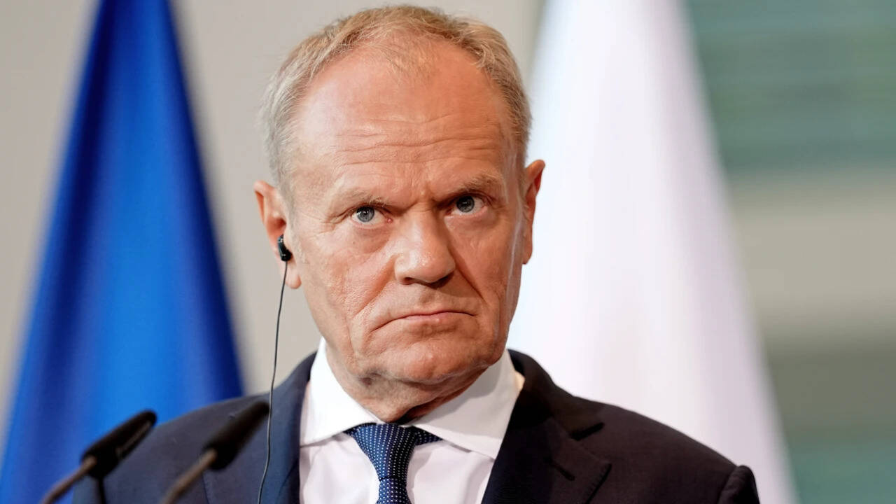 Poland holds emergency meeting over possible attack on PM Tusk, defence minister