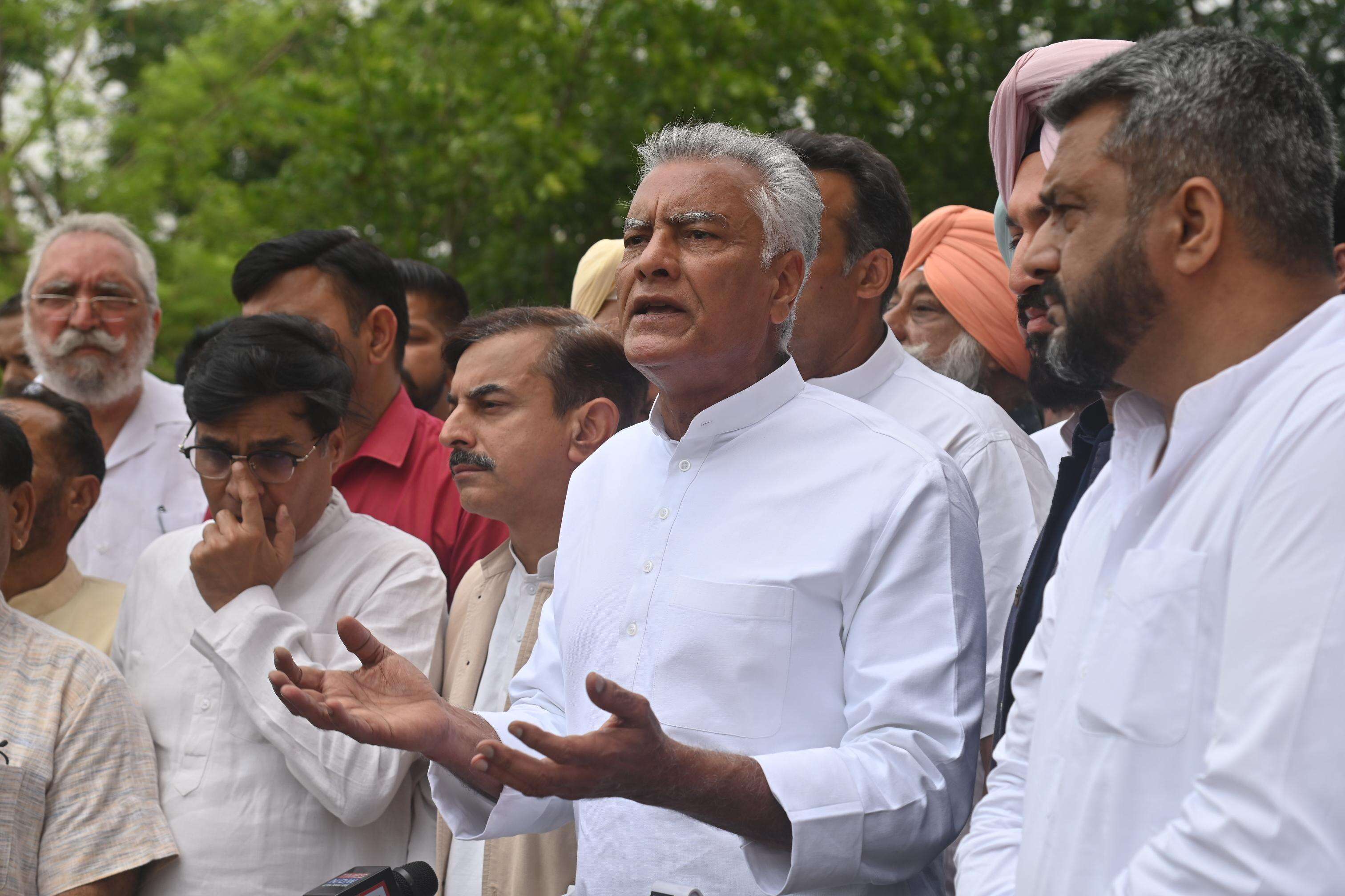 Punjab's SIR Controversy: Political Friction Over Constitutional Institutions