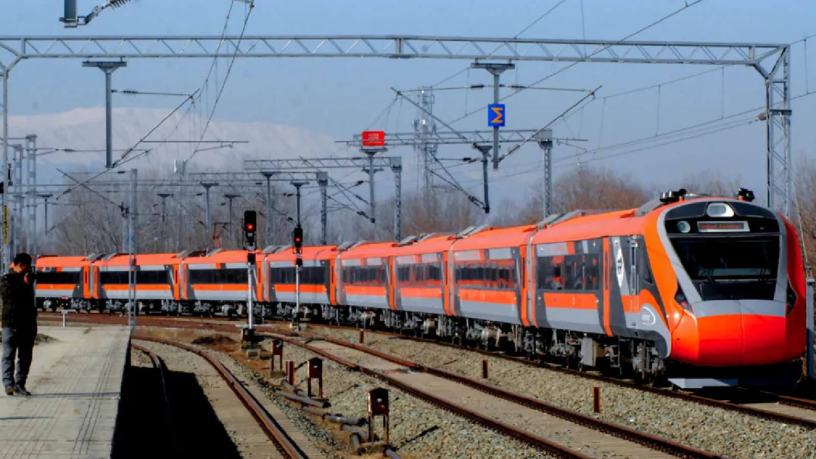 Mumbai to Bengaluru: The Sleeper Express Redefines Indian Mobility