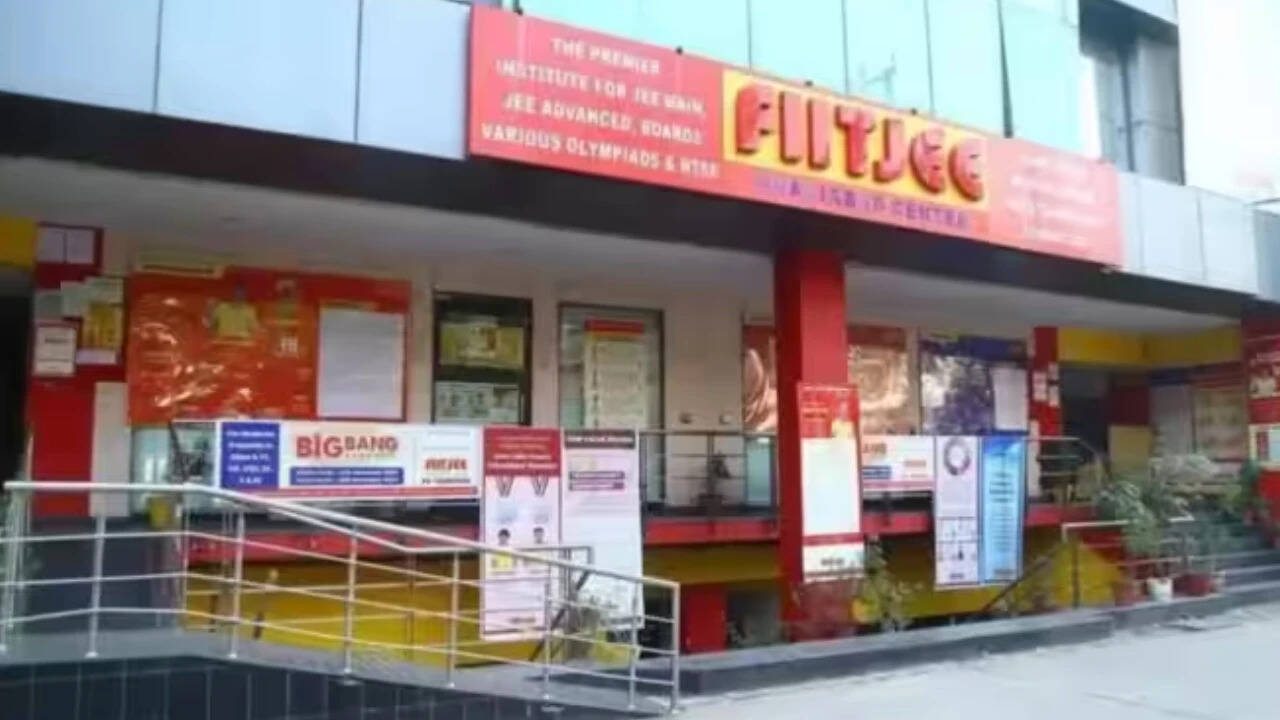 Enforcement Directorate Seizes FIITJEE Assets, Shuts Hundreds of Centres