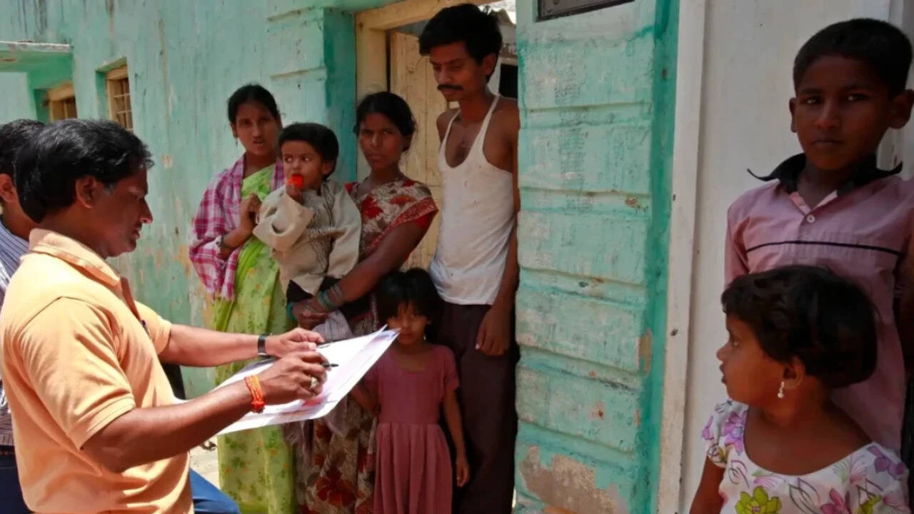 Centre expands Census enumerator pool to include private school teachers, clerks