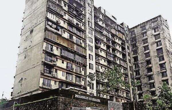 349 slum rehab homes not given in 30 yrs, FIR on Royal Palms developer