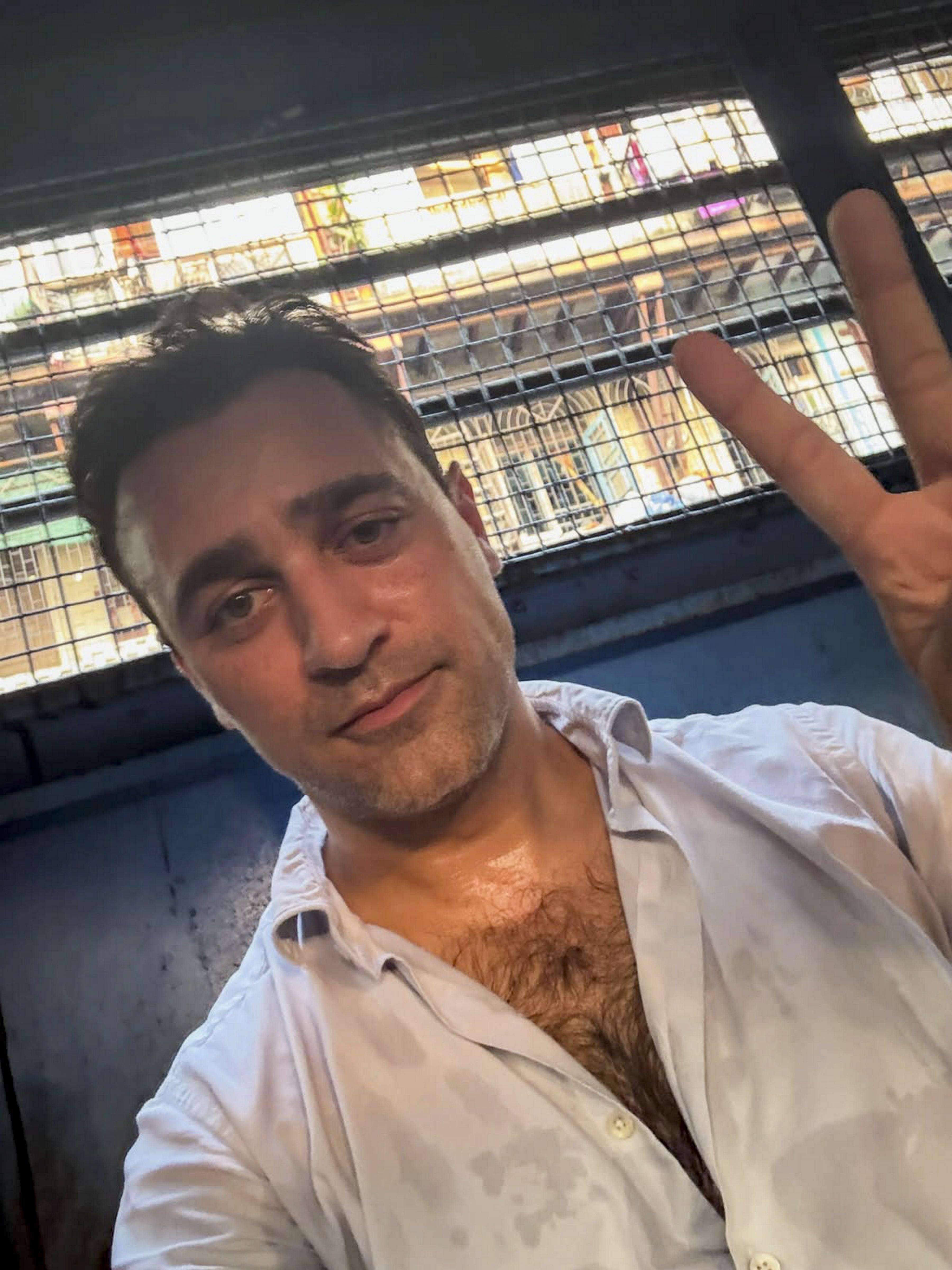FRRO Mumbai issues second notice to actor Imran Khan, asks why his OCI status should not be cancelled