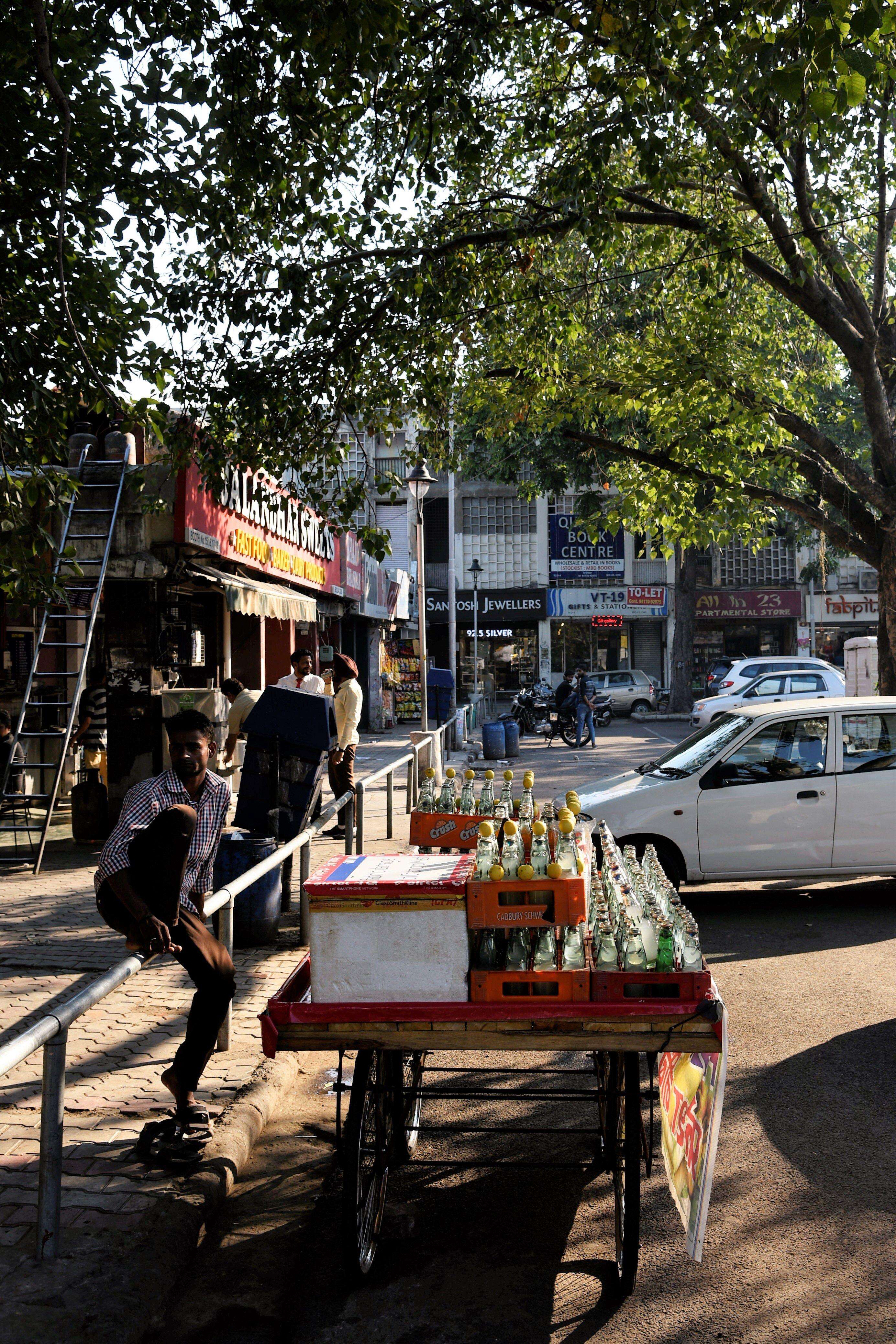 Chandigarh Introduces Colour‑Coded Vendor Carts to Regulate Street Trade