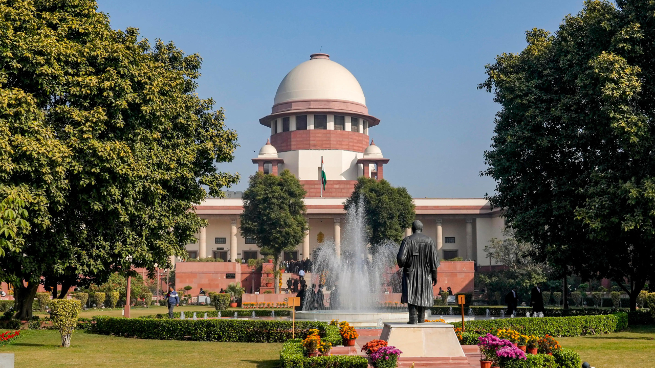 SC: No need for nod to prosecute govt official seeking bribe